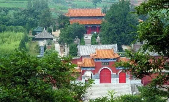 东镇庙