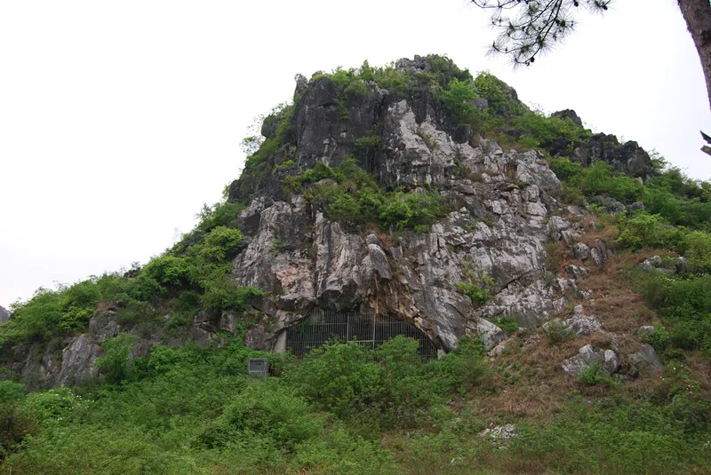 岩仔洞